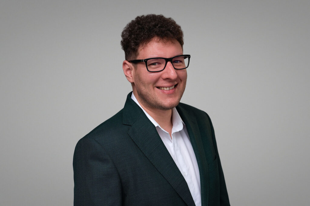 Andrei Tolan - specialist GDPR / AI echipa GDPR Complet